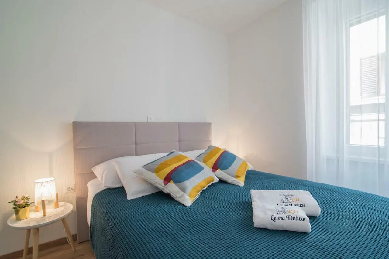 Leona Deluxe Apartments Pula